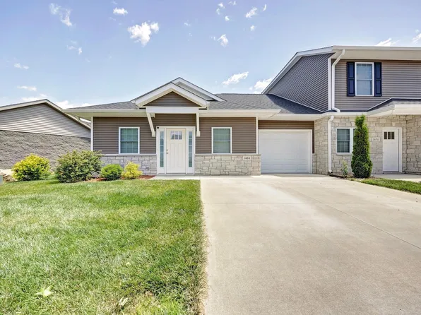 1460 W Westwind Ct, Bloomington, IN 47403