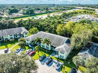 2101 Sabal Ridge Ct APT H, Palm Beach Gardens, FL 33418