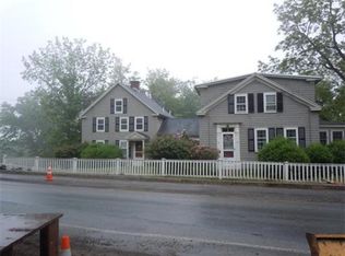 18 Ayer Rd #B, Harvard, MA 01451