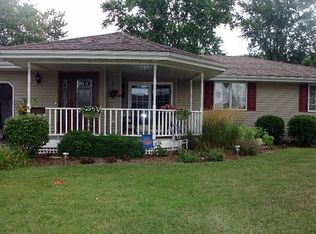 206 Cherry Ln, Momence, IL