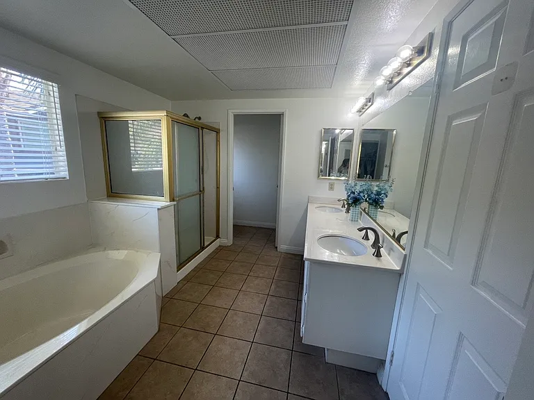 649 Blenfield Pl — Photo 7