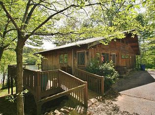 1996 Pine Lake Rd, Hiawassee, GA 30546