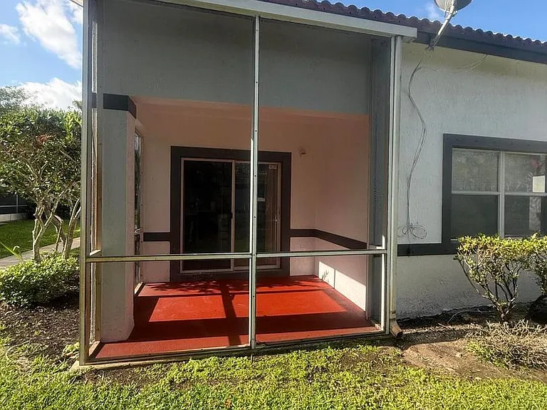 9831 NW 24th St #9831 — Photo 6