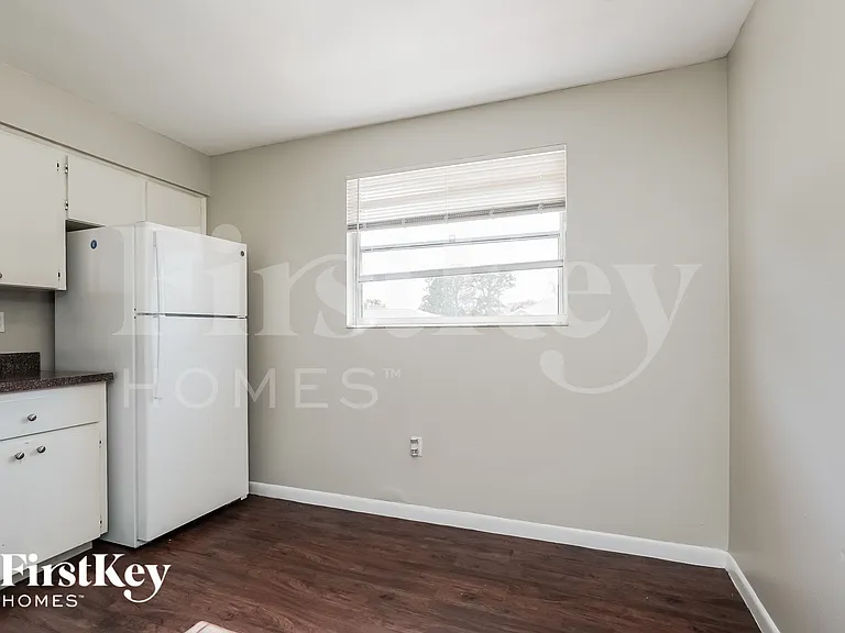 3532 Brink Cir — Photo 5