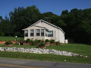 41 Goldmine St, Dillwyn, VA 23936