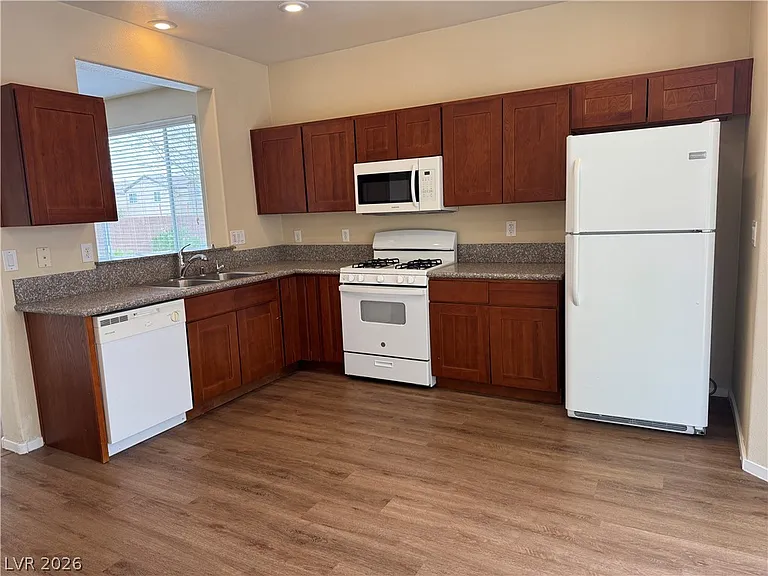 6091 Amazing Grace Ct — Photo 6
