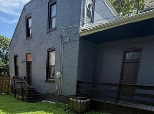 2636 Arsenal St, Saint Louis, MO 63118