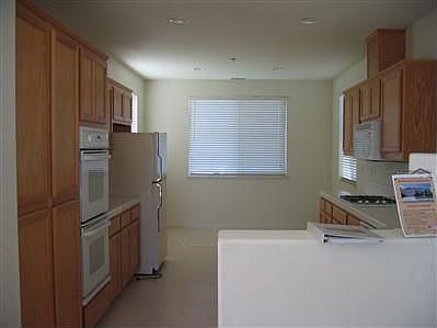4th image of 525 Marla Dr