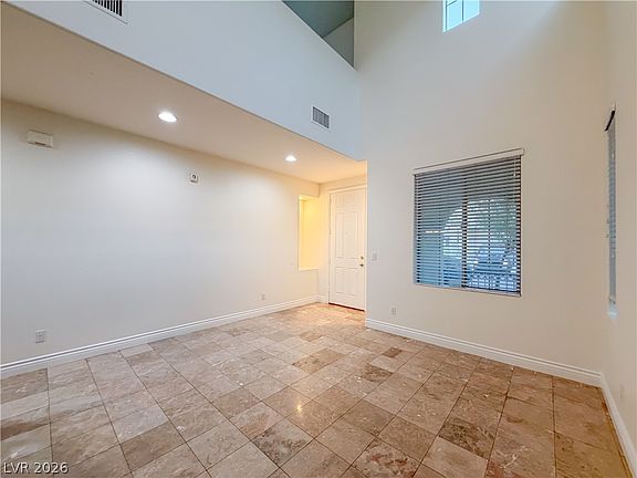 2nd image of 11832 Luna Del Mar Ln