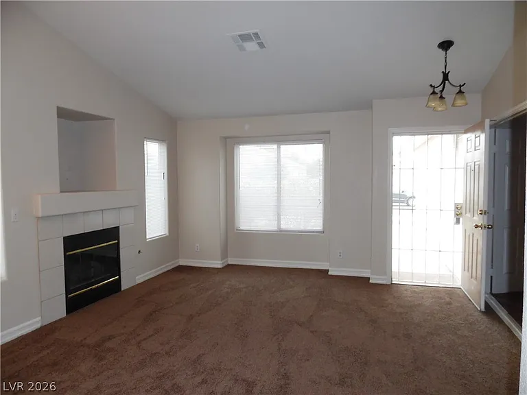 9120 Dolente Ave — Photo 4