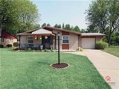 2nd image of 6514 Birchcrest Dr