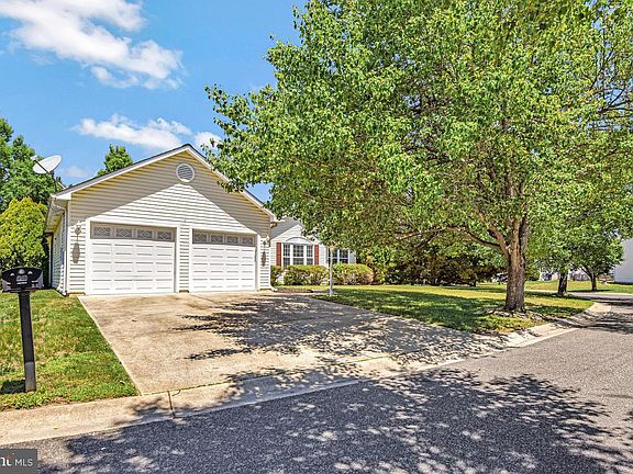 4th image of 5503 Skipjack Ct