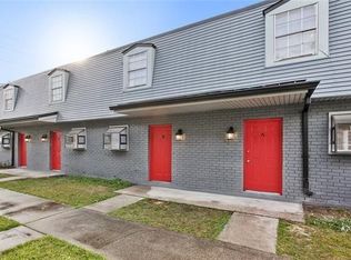 63 Carriage Ln APT A, Destrehan, LA 70047