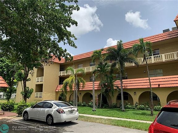 2nd image of 10772 La Placida Dr APT 102