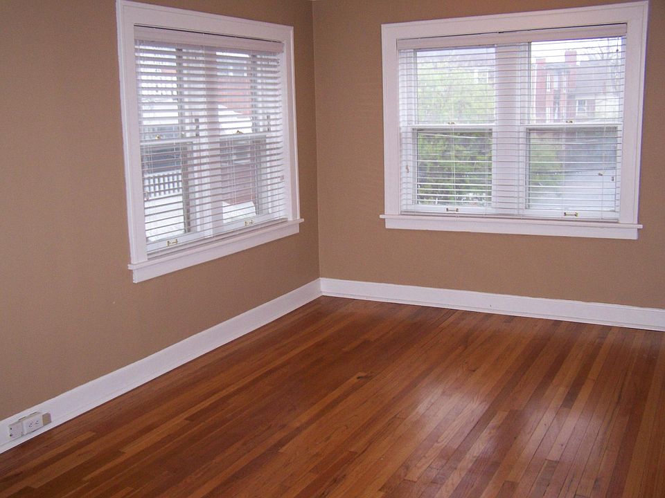 1st image of 313 E 43rd St APT 2E