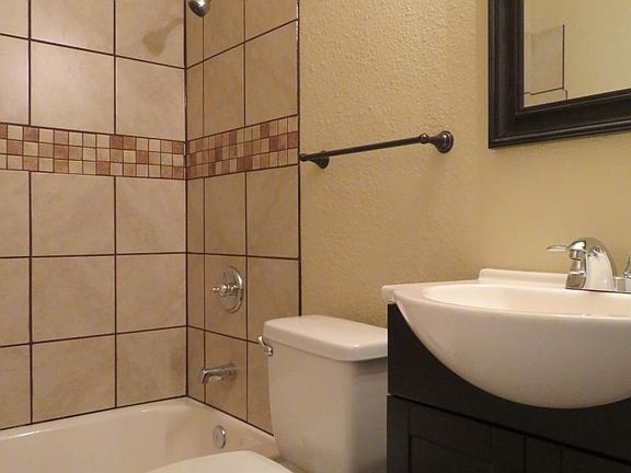 5th image of 1194 Marbro Dr