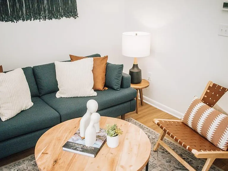 1009 Canera Dr — Photo 6