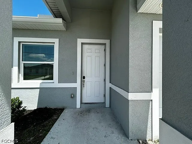 3 bed, 2.0 bath, 1288 sqft, $1,900 — Photo 4