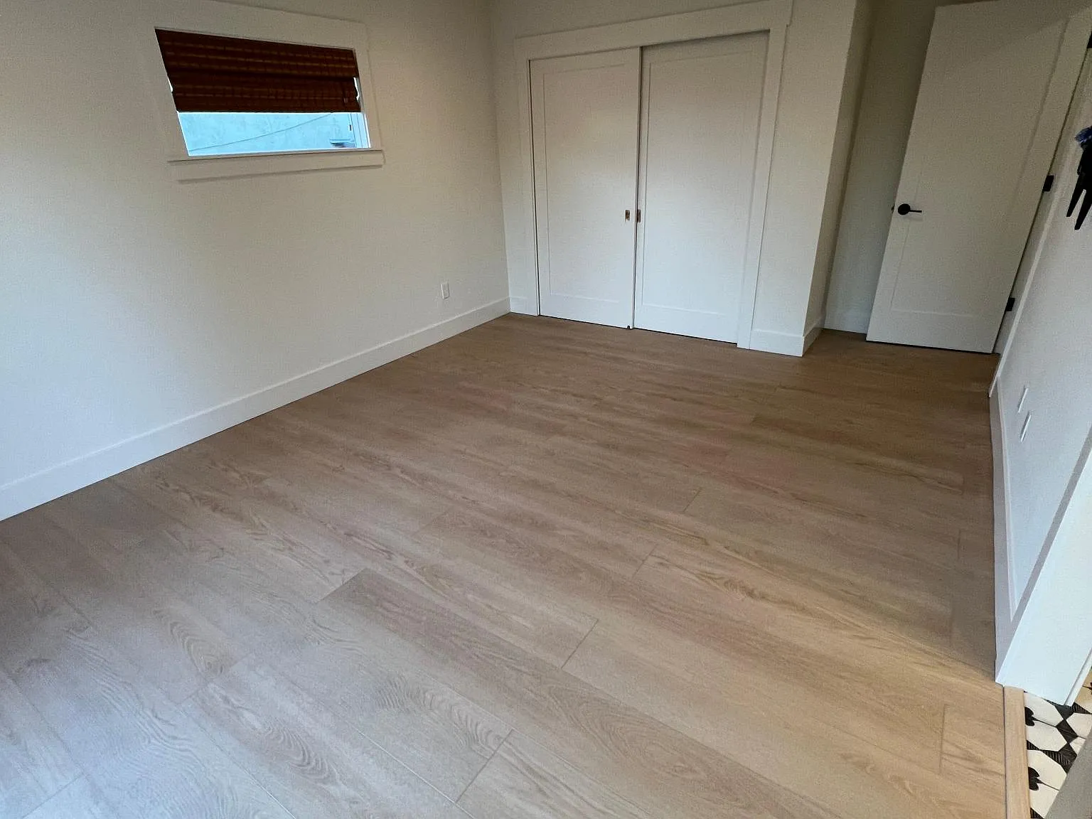 4 bed, 1415 sqft, $4,525 — Photo 4