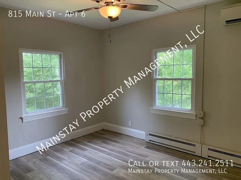 815 Main St #6 — Photo 6