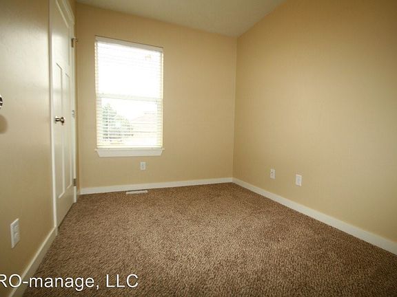 4th image of 2151 E 12th St