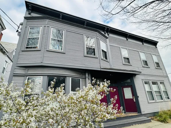 6 Clarke St #1, Burlington, VT 05401