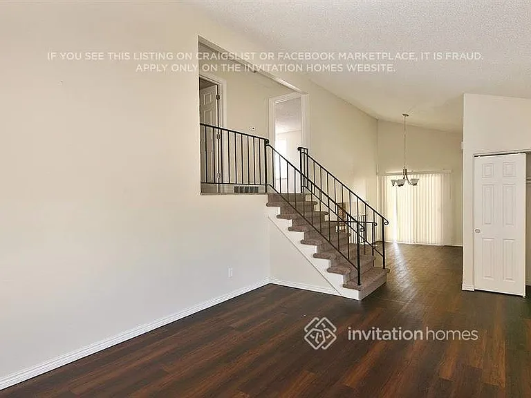 4680 Crown Blvd — Photo 2