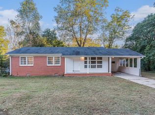 310 Sunset Dr, Griffin, GA 30223