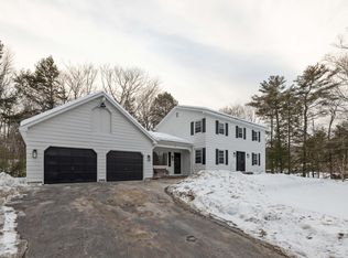 45 Ridge View Dr, Standish, ME 04084