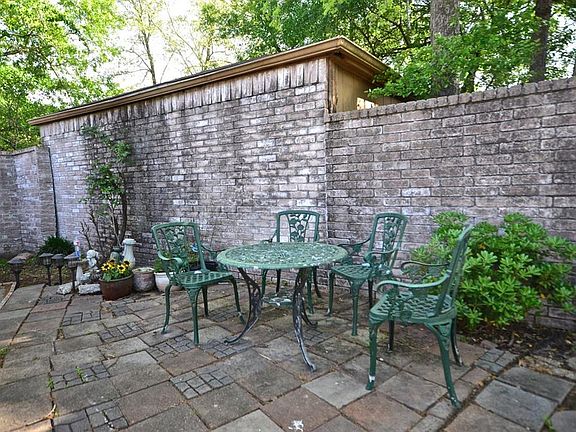 5th image of 16247 Olive Glen Dr