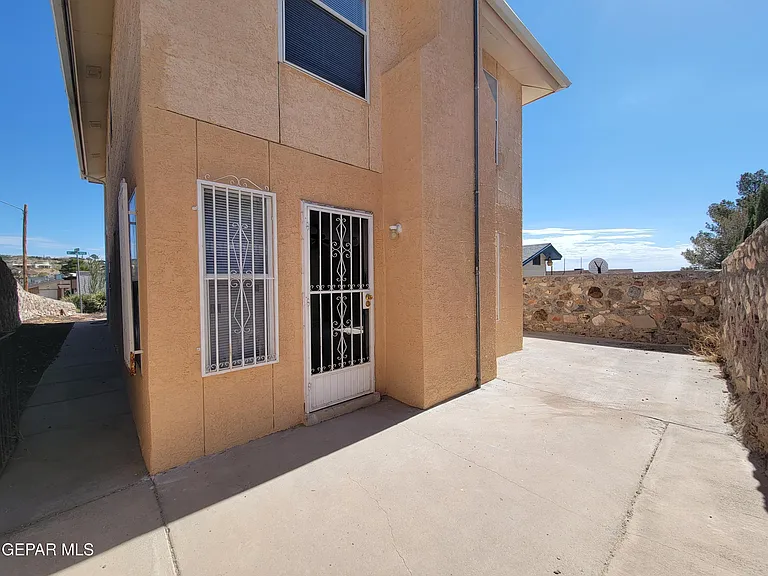 3200 Mountain Ridge Dr — Photo 54