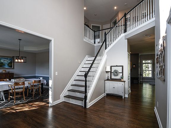 5th image of 1044 Aristides Dr
