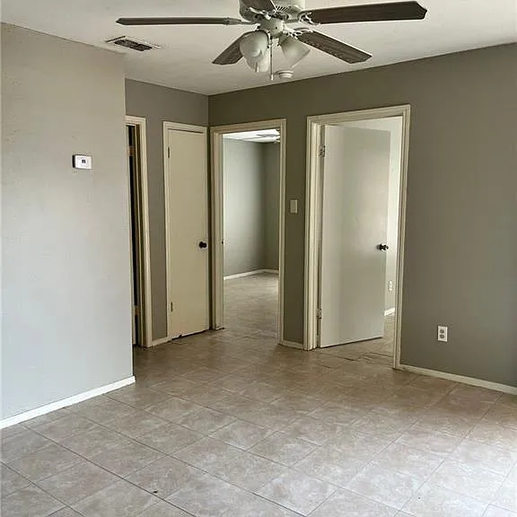 1801 Washington Ave #8 — Photo 16