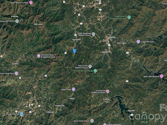 5th image of 211 Meandering Woods Rdg