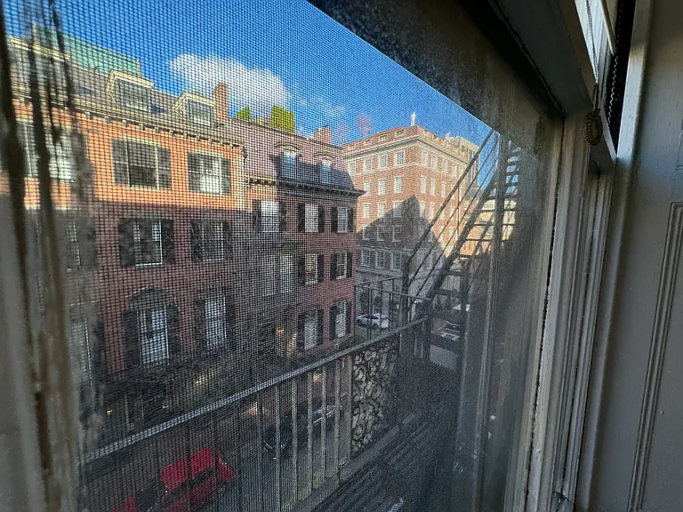 20 Mount Vernon St #502 — Photo 8