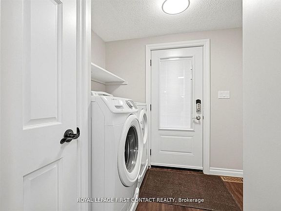 3rd image of 312 Barnett Ave
