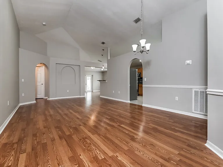 1309 Alhambra Crest Dr — Photo 5