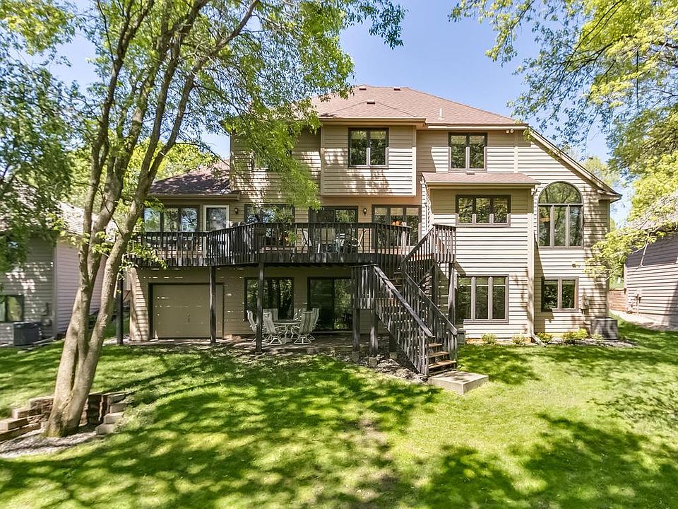 2nd image of 6376 Ithaca Ln N