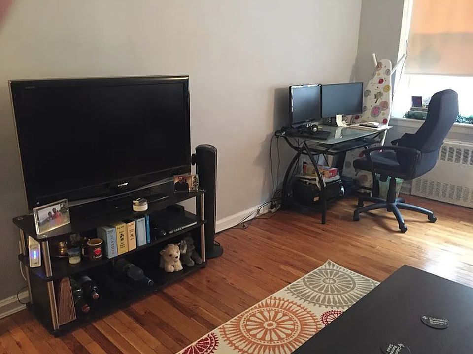 1st image of 321 E 89th St APT 2D