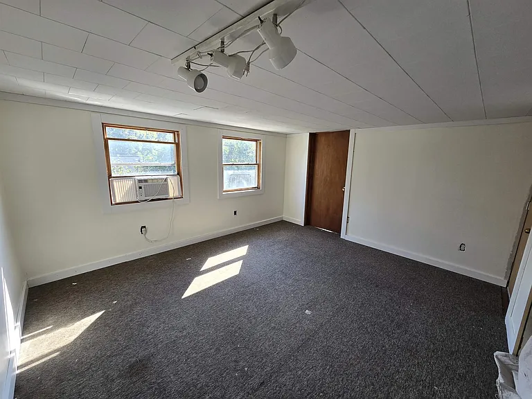 30 Halstead St — Photo 24