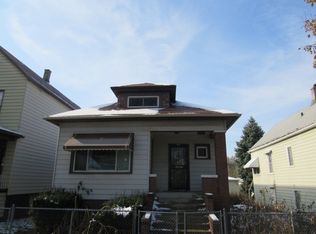 8424 S Burnham Ave, Chicago, IL 60617