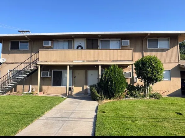 511 W Center St, Manteca, CA 95336