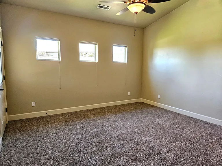 2817 Tuscanna Dr — Photo 33