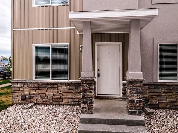 3rd image of 694 S Saturn Ave