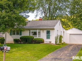 227 E Cherry Ridge Rd, Peoria Heights, IL 61616