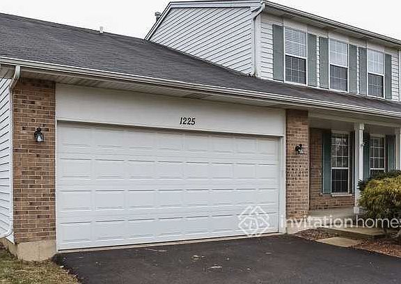 2nd image of 1225 Sebring Cir