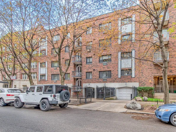 2336 N Commonwealth Ave APT 107, Chicago, IL 60614