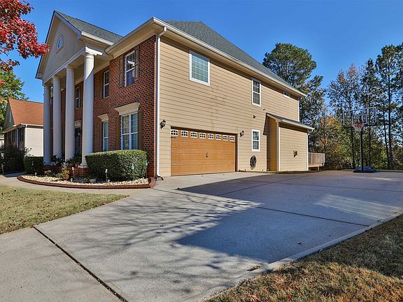 2nd image of 6166 Red Maple Rd