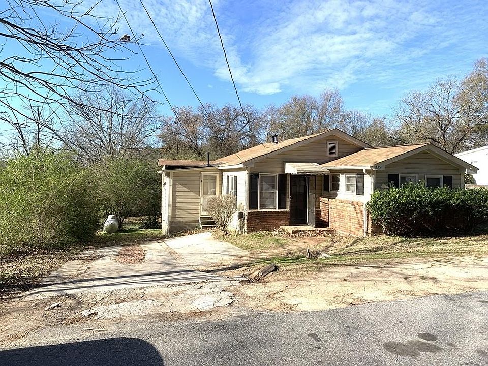 1st image of 235 Honeysuckle Cir