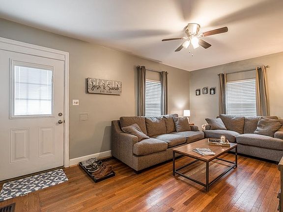 3rd image of 6334 Cambridge Ave